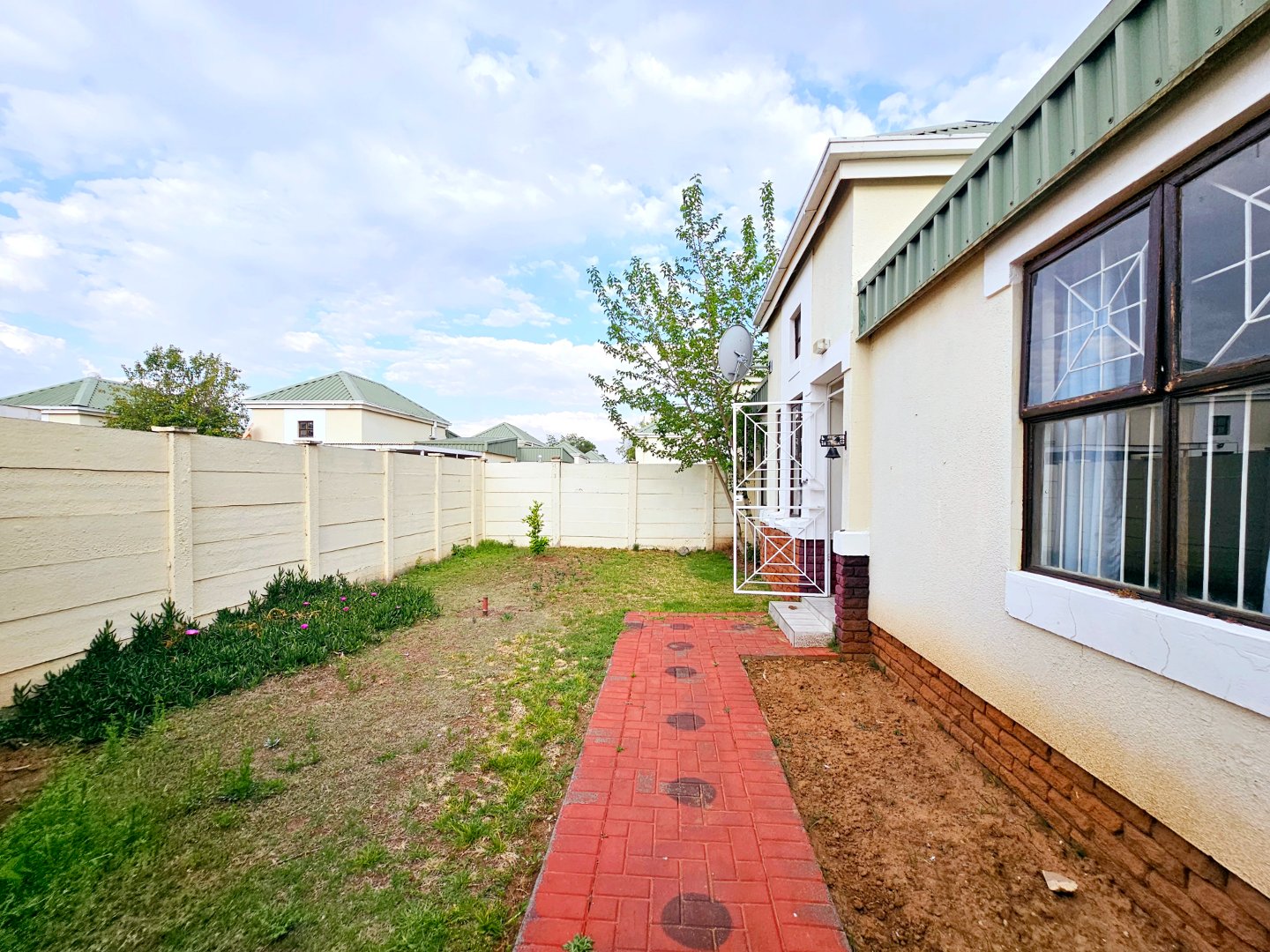 3 Bedroom Property for Sale in Willows Free State